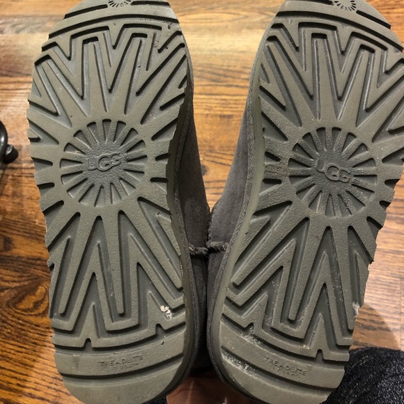 Classic Tall Ugg Boot - grey size 6 - Picture 2 of 6